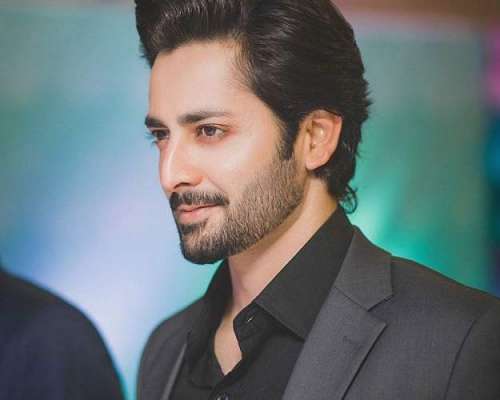 اداکار-دانش-تیمور-اور-اہلیہ-عائزہ-خان-حج-کی-سعادت-حاصل-کرینگے