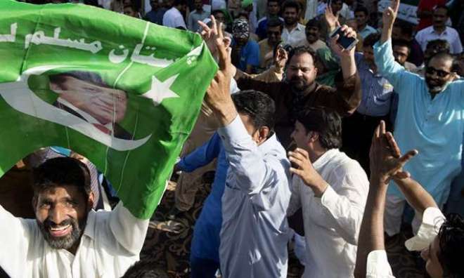 مسلم-لیگ-ن-نے-چئیرنگ-کراس-کے-جلسہ-کے-لیے-چندہ-اکٹھا-کرنا-شروع-کر-دیا-مسلم-لیگ-ن-نے-احتجاجی-جلسہ-کے-لیے-2-کروڑ-روپے-کا-بجٹ-رکھا-ہے