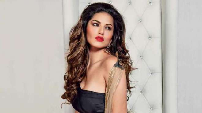 سنی-لیون-نے-زندگی-کے-ایک-اور-راز-سے-پردہ-ہٹا-دیا