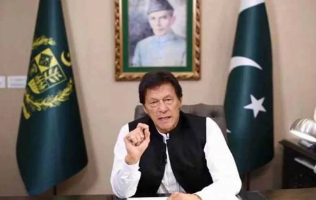 کشمیریوں-کے-بنیادی-حقوق-ختم-کر-دیئے-گئے-ہیں۔-کسی-کو-نہیں-پتا-کہ-کشمیری-کس-حال-میں-ہیں:-وزیراعظم