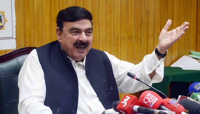 ‘شریف-خاندان-ایک-روپیہ-بھی-نہیں-دے-گا،-زرداری-کچھ-ضرور-دے-گا‘