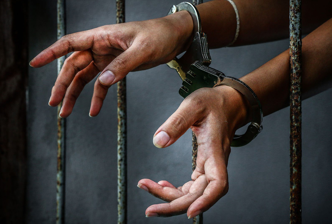 کراچی-سنٹرل-جیل-سے-قیدیوں-کے-فرار-پر-پولیس-افسران-کو-6-سال-قید