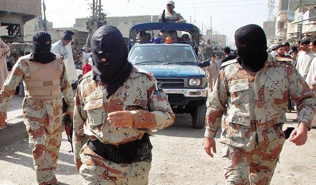 رینجرز-اور-پولیس-کارروائیاں،-38-ملزمان-گرفتار،-اسلحہ،-گاڑیاں،-منشیات،مسروقہ-سامان-برآمد