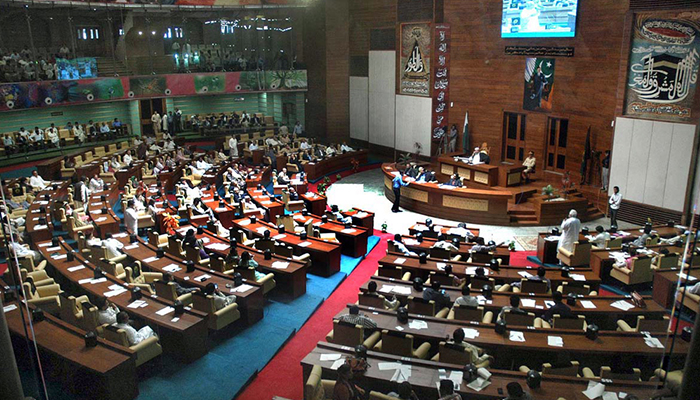 سندھ-اسمبلی،-پی-پی-رکن-کی-حلف-برداری،-اپوزیشن-کا-بائیکاٹ،-حساب-برابر