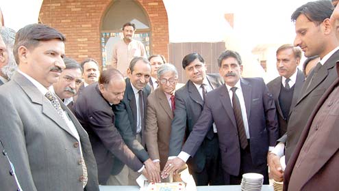 مہنگائی-نے-غریب-کی-زندگی-اجیرن-کر-دی-:پیپلز-لائرز-فورم