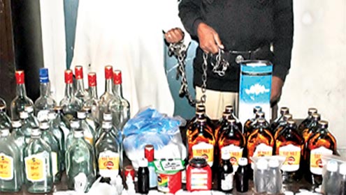 سرچ-آپریشن-،2چالو-بھٹیاں-پکڑی-گئیں-،-ایک-ہزار-لٹر-شراب-برآمد