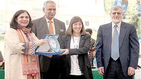 پاکستان-میں-زراعت-کو-مختلف-مسائل-کا-سامنا-ہے-،-سمیراصمد