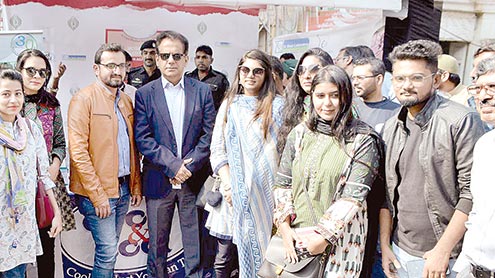 موثراقدامات-سے-ڈینگی-کی-صورتحال-بدستور-بہتر-ہو-رہی-ہے:کمشنر-کا-دعویٰ