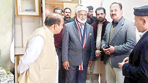 روحانی-مراکز-انسانیت-کی-خدمت-کر-رہے-ہیں-،-چیف-جسٹس-آزاد-کشمیر