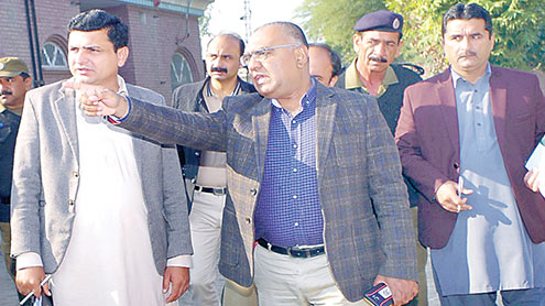 حادثات-کی-شرح-میں-کمی-کیلئے-تمام-وسائل-استعمال-کرینگے-،-ڈپٹی-کمشنر