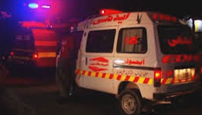 مختلف-واقعات،-ٹریفک-حادثات-میں-2-خواتین-جاں-بحق،-بچوں-سمیت-5-زخمی