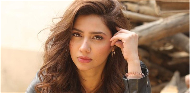 نازیبا-الفاظ-استعمال-کرنے-والی-خاتون-کو-ماہرہ-خان-کا-کرارا-جواب