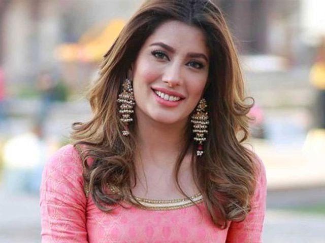 مہوش-حیات-کی-ایک-ٹویٹ-پر-حکومت-ایکشن-میں