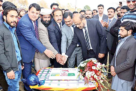 یونیورسٹی-آف-سنٹرل-پنجاب-کی-یکجہتی-کشمیر-تقریب،-واک-کا-انعقاد