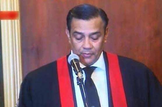 محکمہ-ایکسائز-دونوں-ہاتھوں-سے-پیسے-بٹور-رہا-ہے-:چیف-جسٹس