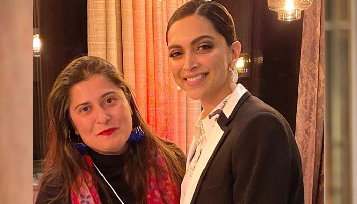 WEFمیں-دپیکا-اور-شرمین-عبید-کی-ملاقات