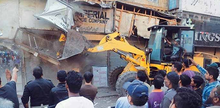 کراچی-کے-مختلف-اضلاع-میں-تجاوزات-کے-خلاف-آپریشن،-5-افراد-گرفتار