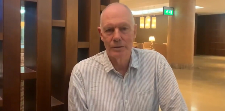 دورہ-پاکستان-میں-وزیر-اعظم-عمران-خان-سے-ملاقات-کروں-گا:-گریگ-چیپل