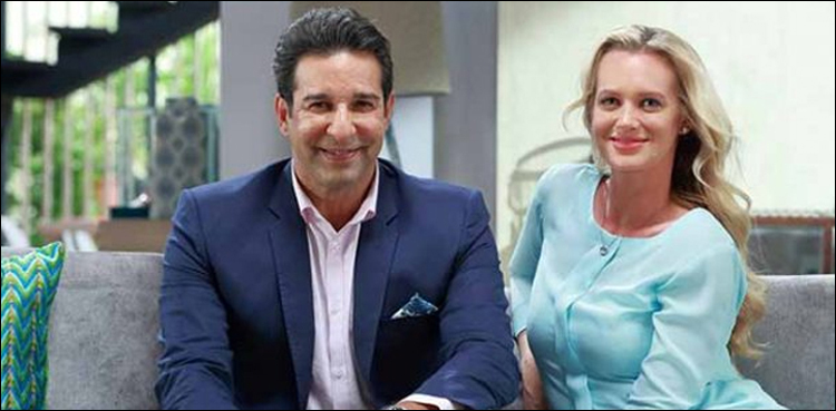 کراچی-کنگز-کا-شنیرا-اکرم-کے-لیے-خصوصی-تحفہ