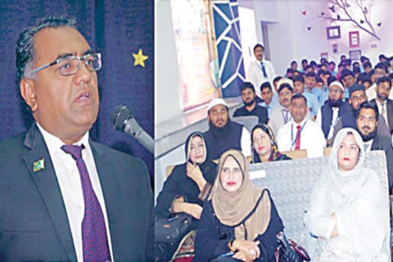 مظفرگڑھ،ڈی-سی-کا-سکولوں-کا-دورہ،جھولوں-کا-تفصیلی-معائنہ