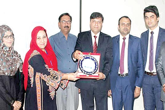 جامعہ-زکریا:خواتین-پر-تشدد-کی-روک-تھام-بارے-سیمینار