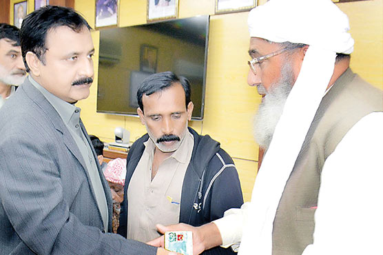 توجہ-دیکر-معذور-افراد-کو-مفید-شہری-بنایا-جاسکتا-ہے-:ڈپٹی-کمشنر