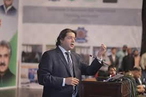 ٹیوٹا-کے-250ڈپلومہ-ہولڈرز-کو-اورنج-ٹرین-میں-ملازمتیں-فراہم