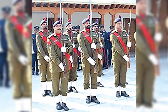 پولیس-لائنز-ہیڈ-کوارٹرز-میں-جنرل-پریڈ-کا-انعقاد