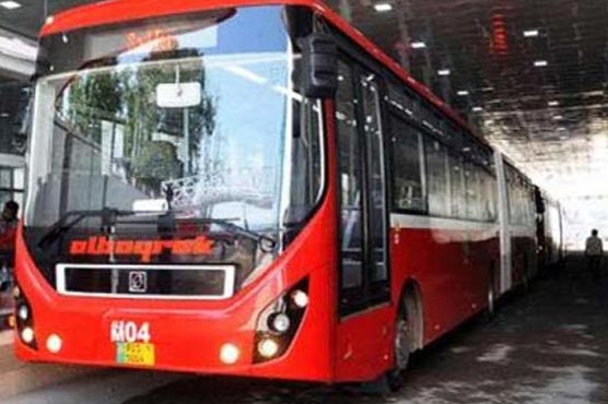 میٹرو-بس-خراب،متبادل-سواری-نہ-ملنے-پر-شہری-پریشان