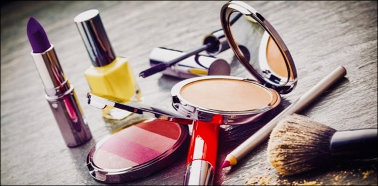 جعلی-کاسمیٹکس-تیار-کرنے-والوں-کی-شامت-آگئی
