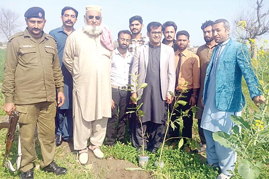 الصدیق-بروک-فیلڈ-گرامر-سکول-کے-زیر-اہتمام-شجر-کاری-مہم-کا-آغاز