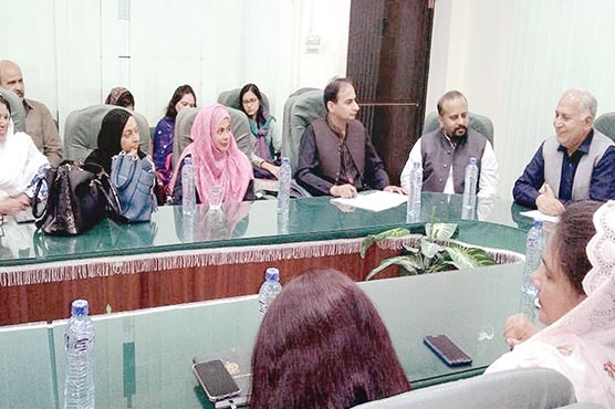 خواتین-ووٹرزکی-حوصلہ-افزائی-کیلئے-اقدامات-کررہے-ہیں،الیکشن-کمشنر-سندھ