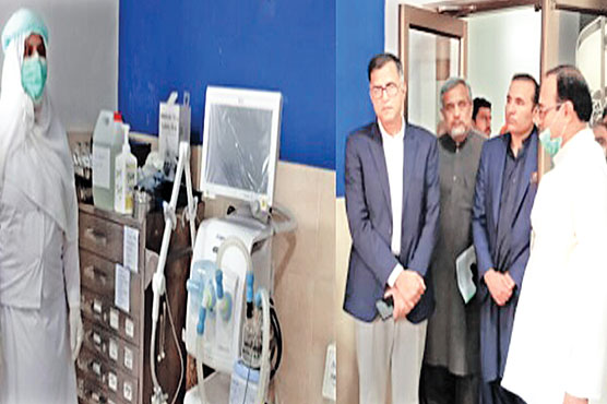 ڈویژنل-کمشنر-،-ڈپٹی-کمشنر-کا-سرگودھاروڈ-پر-جاری-کام-کا-جائزہ