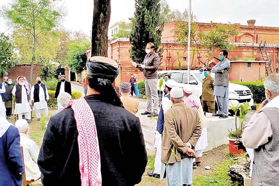 کورونا-لاک-ڈاؤن-میں-علماء-کا-کردار-بہت-اہم:ڈی-سی-اٹک