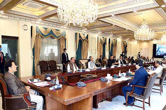 کرونا-سے-مزید-25-جان-بحق,-وائرس-زیادہ-پھیلا-تو-مساجد-بند-کرنا-پڑیں-گی-:-عمران-خان