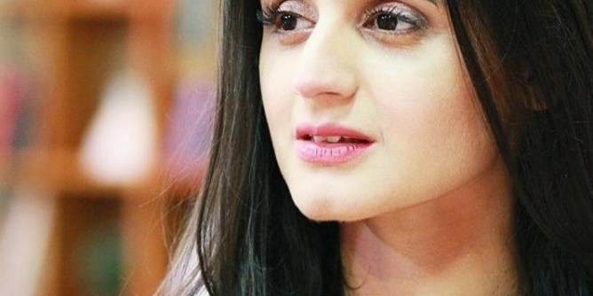 یہ-تقسیم-کرتے-ہوئے-تصویر-نہیں-بنے-گی،-حرا-مانی