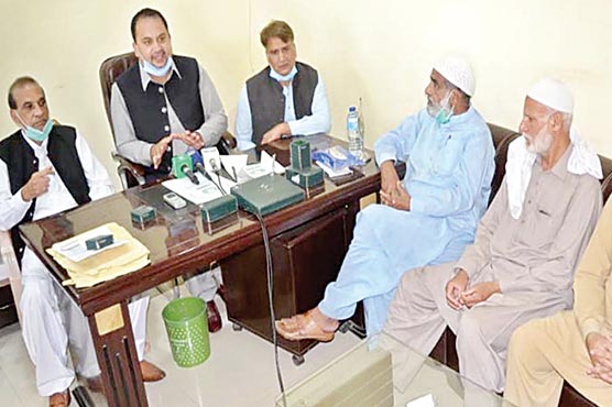 ڈپٹی-میئر-کا-آئی-ٹین-کا-دورہ،-پانی-مسائل-حل-کرنے-کی-یقین-دہانی