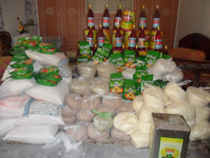 ڈپٹی-کمشنر-آفس-کے450-ملازمین-میں-راشن-تقسیم-کرنے-کی-تقریب