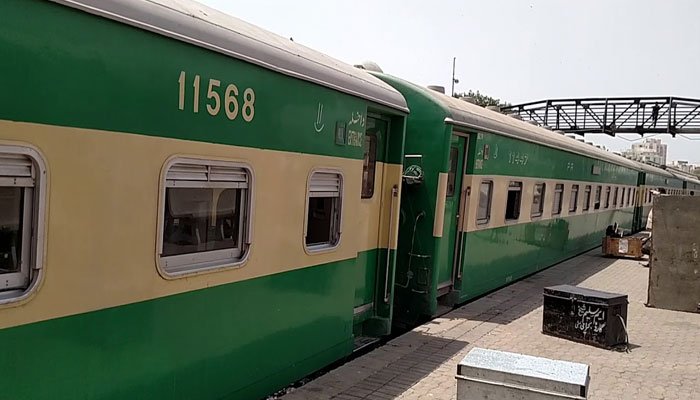 کورونا-لاک-ڈاؤن-سے-قبل-خریدی-گئی-ریلوے-ٹکٹوں-کی-ریفنڈ-شروع