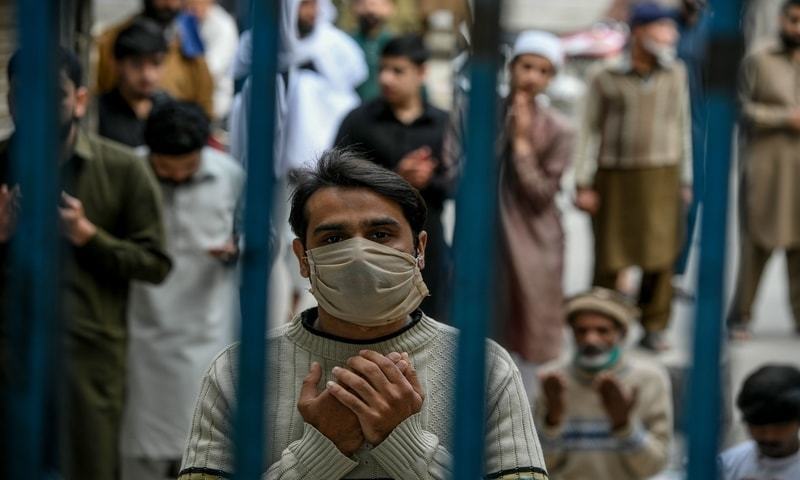 کراچی-کے-مختلف-اضلاع-میں-اسمارٹ-لاک-ڈاؤن-کی-تجویز
