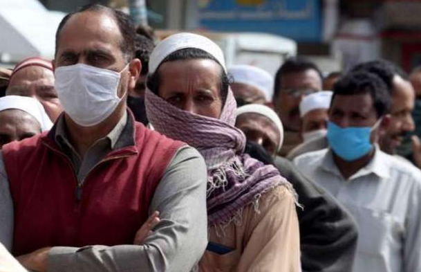 کورونا-وائرس،-50-فیصد-پاکستانیوں-کے-بیروزگار-ہونے-کا-خدشہ