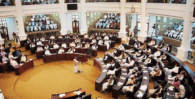 خیبرپختونخوا-اسمبلی-میں-کورونا-وائرس-کی-تشویشناک-صورتحال۔۔