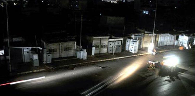 ماہرین-صحت-نے-لوڈ-شیڈنگ-کو-کرونا-کے-پھیلاؤ-کی-نئی-وجہ-قرار-دے-دیا