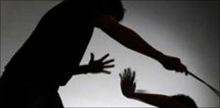 پنجاب-:-لالچی-ملزم-نے-والدہ-اور-بہنوں-کو-مار-مار-کر-لہو-لہان-کردیا