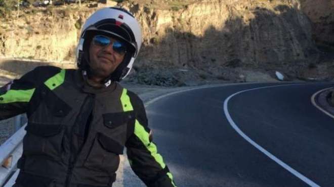 گلوکار-علی-عظمت-کا-بائیک-پر-یورپ-کے-سفر-کا-اعلان