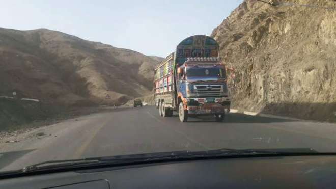 کراچی-سے-کوئٹہ-تک-چمن-روڈ-کو-دو-رویہ-کرنے-کے-لیے-50-کروڑ-روپے-مختص