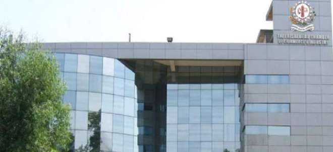 حکومت-روپے-کی-بے-قدری-کو-روکنے-کیلئے-فوری-طو-رپر-ضروری-اقدامات-اٹھائے،-صدر-فیصل-آباد-چیمبر