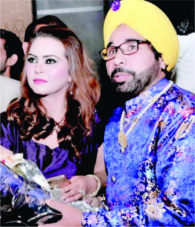 خدا-کے-بندو:-یہ-لڑکی-تو-میری-بہن-ہے-اس-سے-شادی۔۔۔-اسکینڈل-کھڑا-ہونے-پر-مشہور-پاکستانی-اداکار-کا-مؤقف-سامنے-آگیا