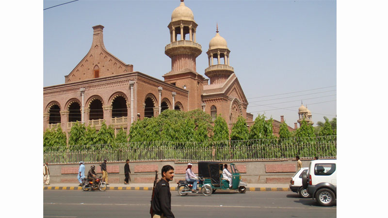 پولیس-کارویہ-یہی-رہاتوروزانہ-آئی-جی-کوطلب-کریں-گے،ڈی-آئی-جی-بھی-ناقص-تفتیش-پراپنے-آپ-کوفارغ-سمجھیں،ہائیکورٹ-کے-کیس-میں-ریمارکس