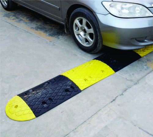 المونیم-کےبجائے-ربڑکےسپیڈبریکرنصب-کئےجائیں:تاجر